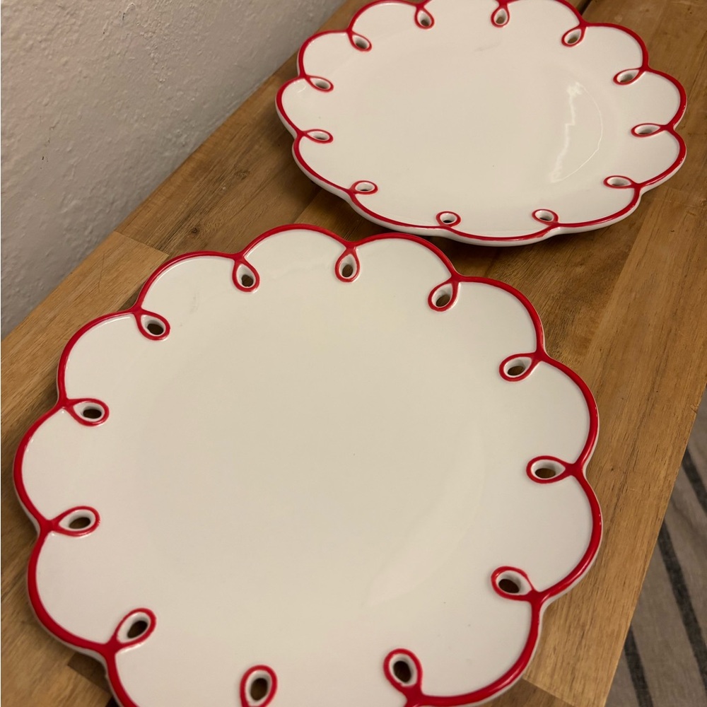 Set of 2 Scalloped Edge White and Red Dinner Plates